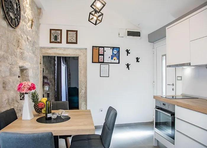 Ivan Apartamento Split